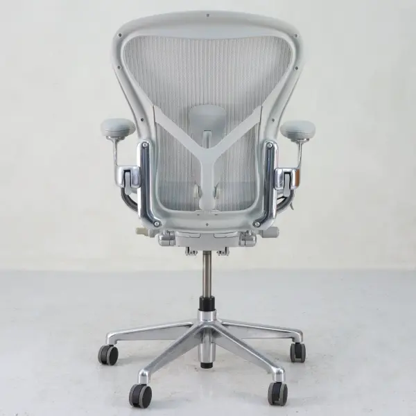 Kontorsstol Aeron Medium Herman Miller Grå