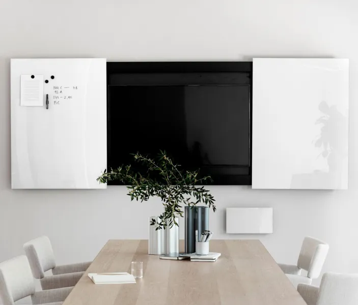 Whiteboard med TV  Black, White