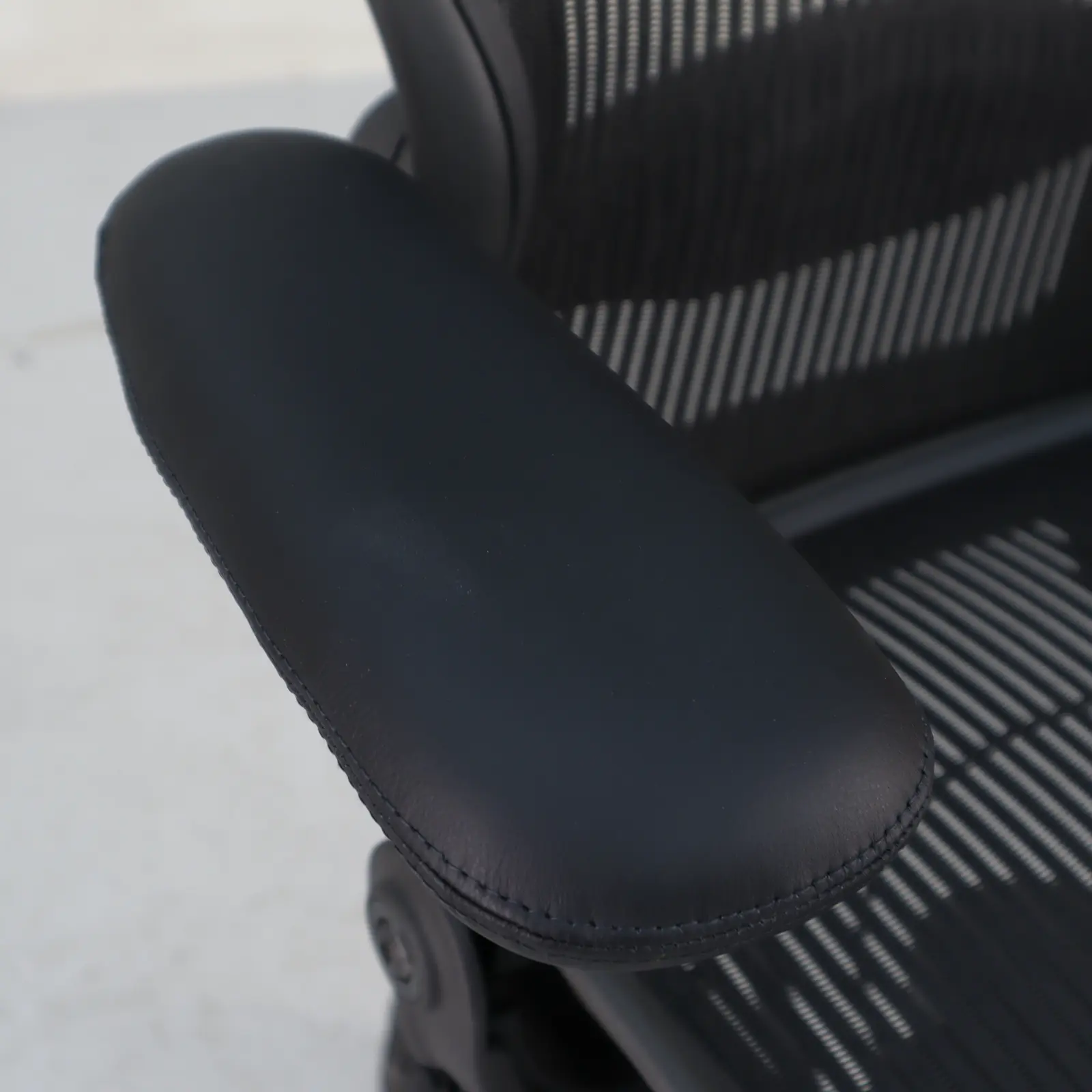 Kontorsstol Aeron Medium Herman Miller Black