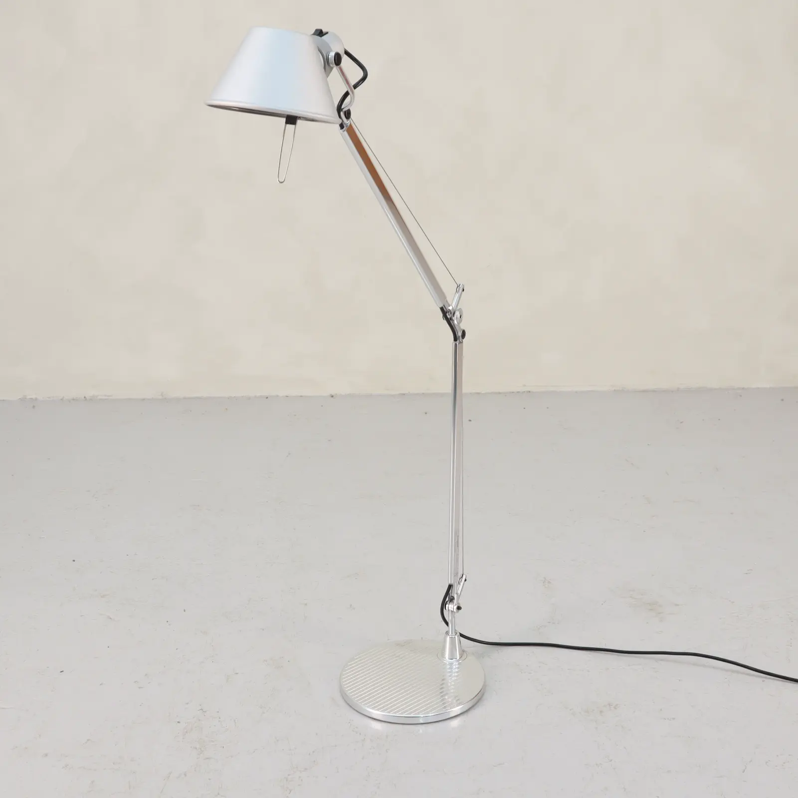 Skrivbordslampa Tolomeo Artemide 