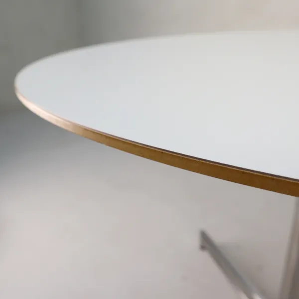 Cafébord runt X-bone Johanson Design White