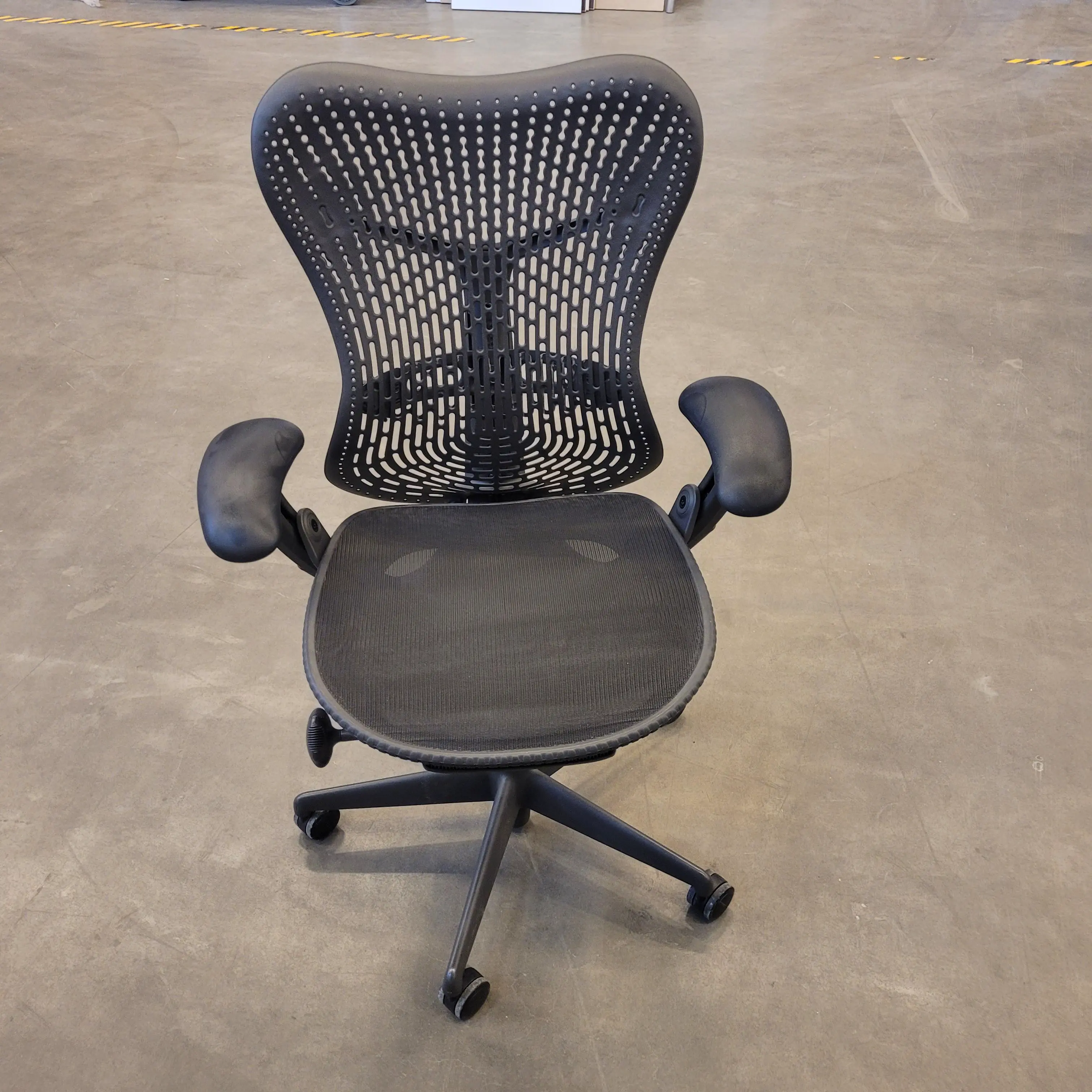 Kontorsstol Mirra Herman Miller Black, Gray