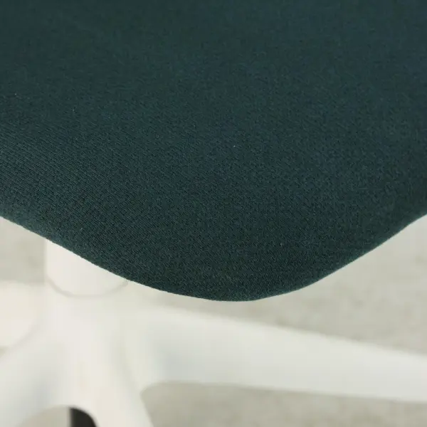 Kontorsstol Vitra Green, White