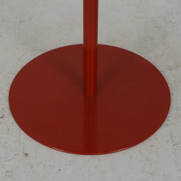 Soffbord / Cafébord i metall Lammhults Red