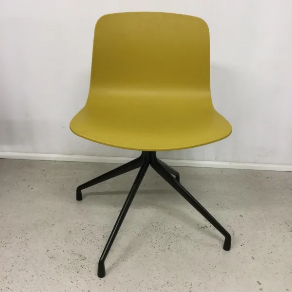 Konferensstol About a Chair Hay Black, Yellow