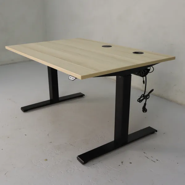 Höj- och sänkbart skrivbord, Hs bord Kinnarps Black
