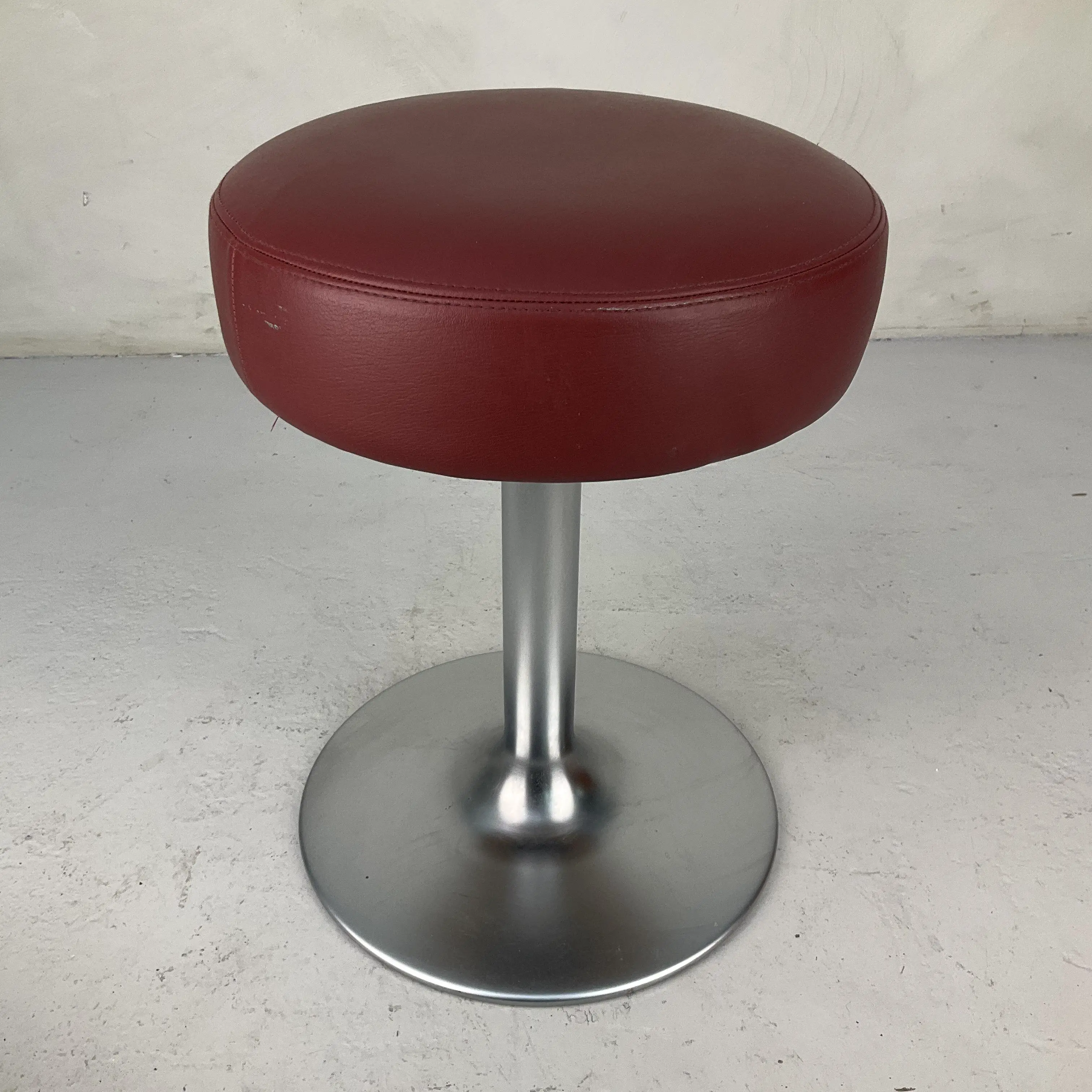 Barstol / Pall Classic Johanson Design Red, Gray