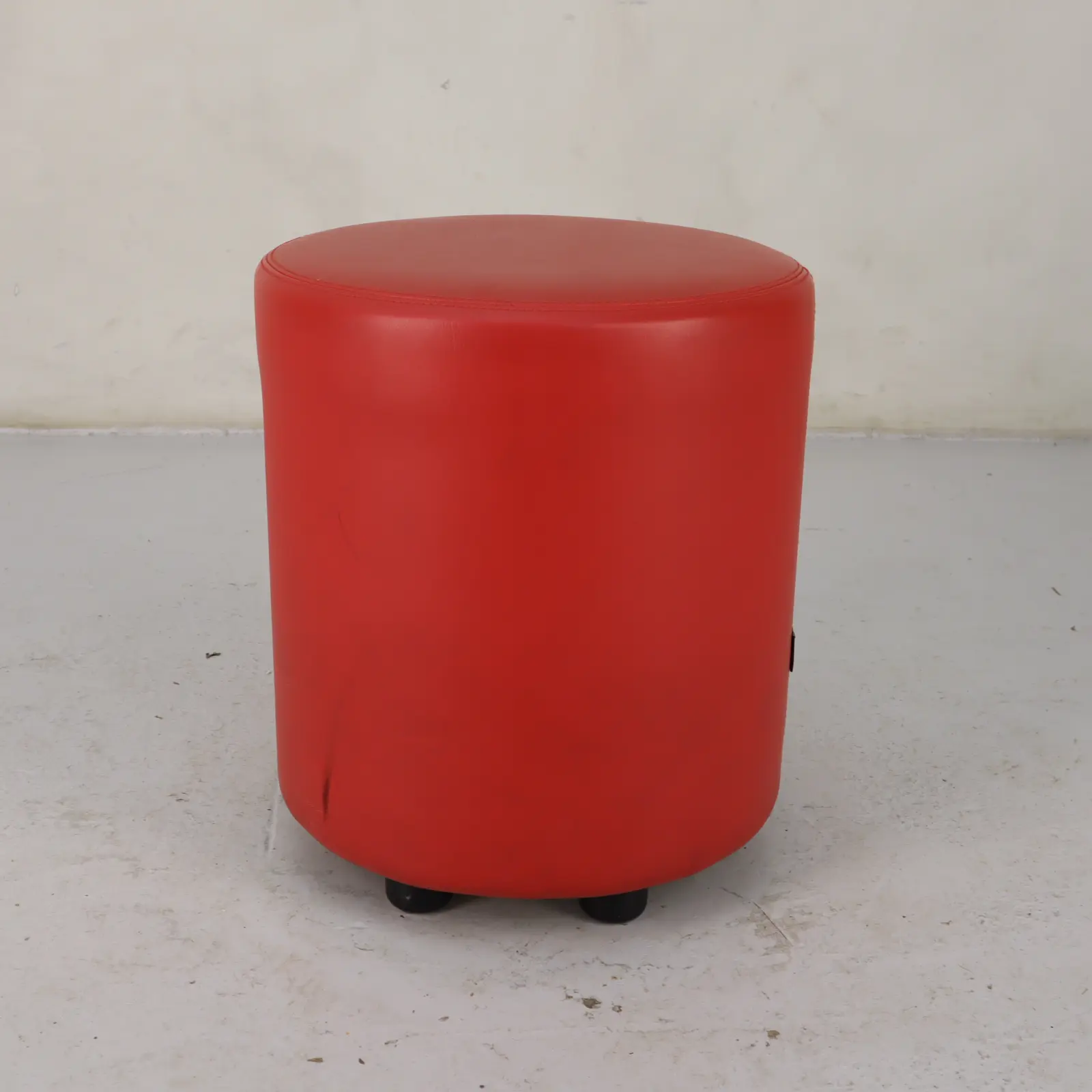 Sittpuff / Sittpall Bongo Johanson Design Red