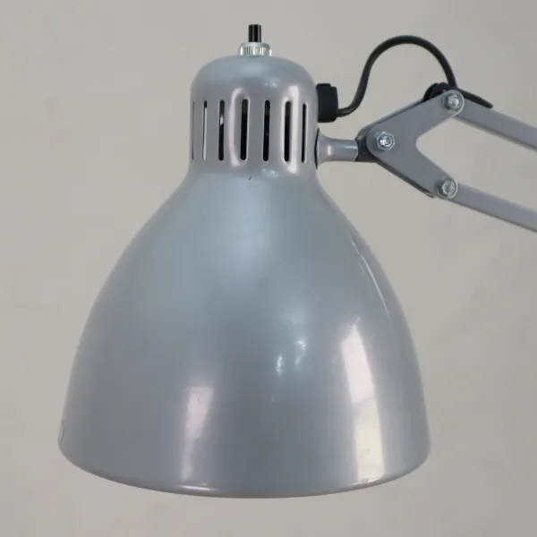 Skrivbordslampa L-1 Luxo Gray