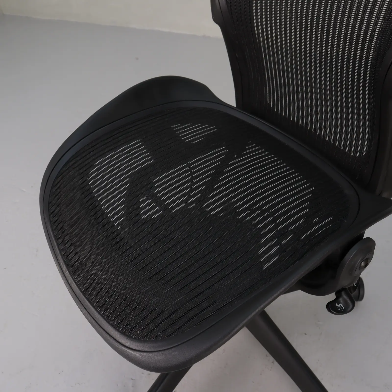 Kontorsstol Aeron Small Herman Miller Black