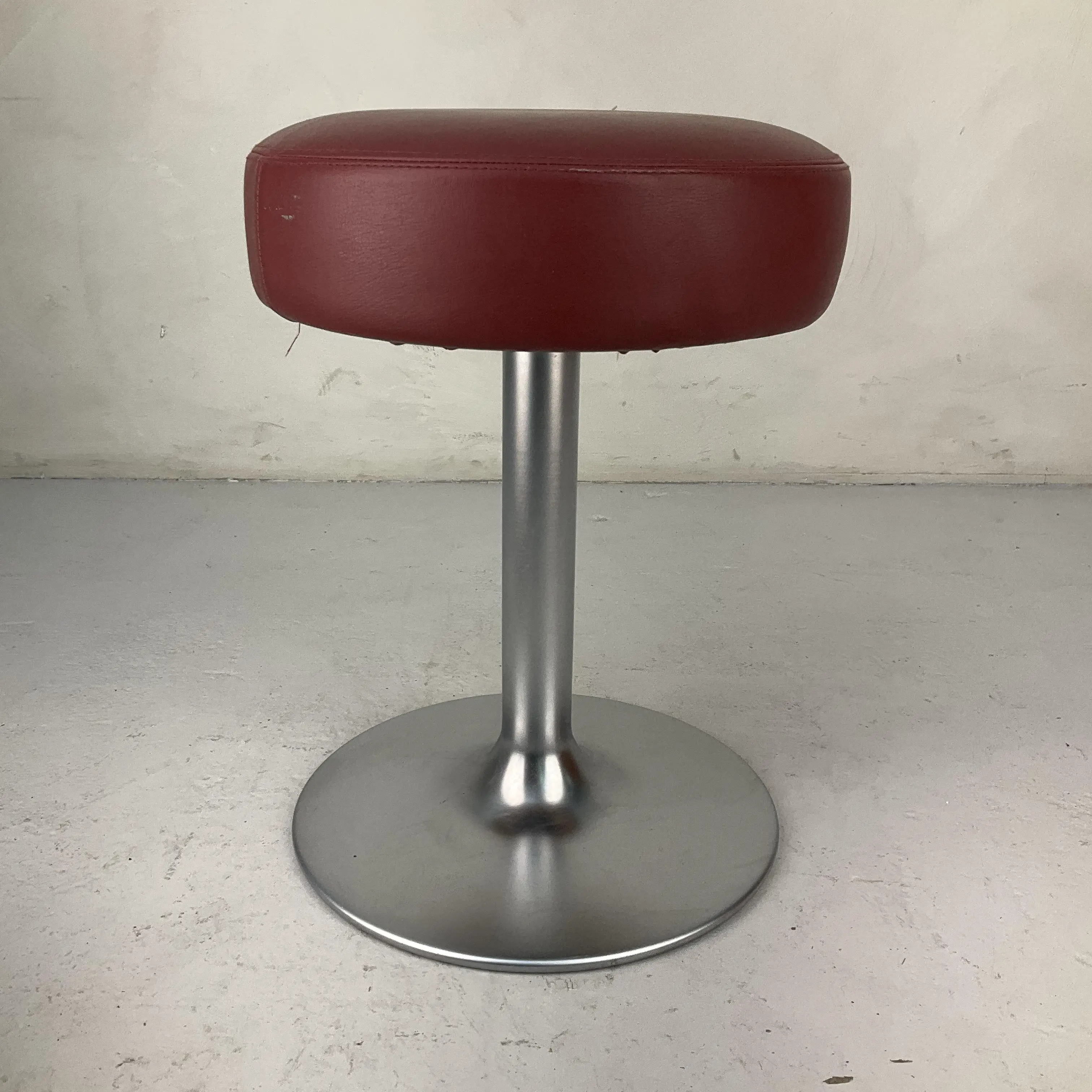 Barstol / Pall Classic Johanson Design Red, Gray