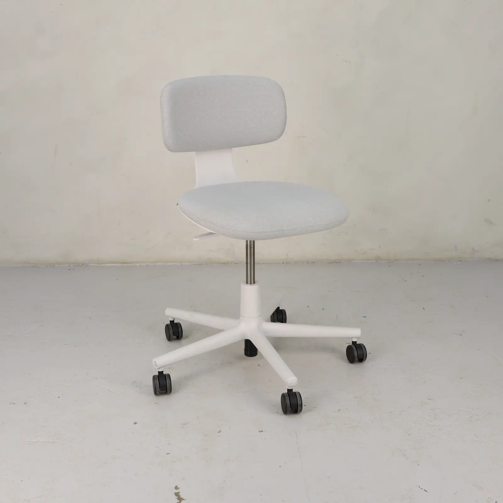 Kontorsstol Rookie Vitra Gray