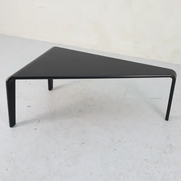 Soffbord Ply Table Arper Black