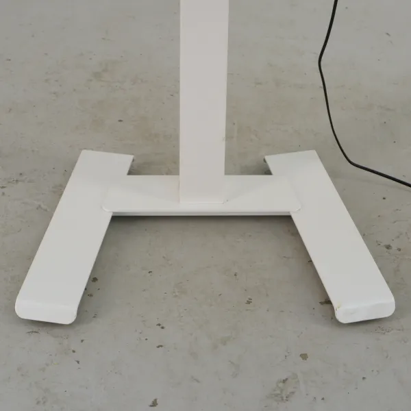 Komplett höj- och sänkbart skrivbord 1-pelare  White