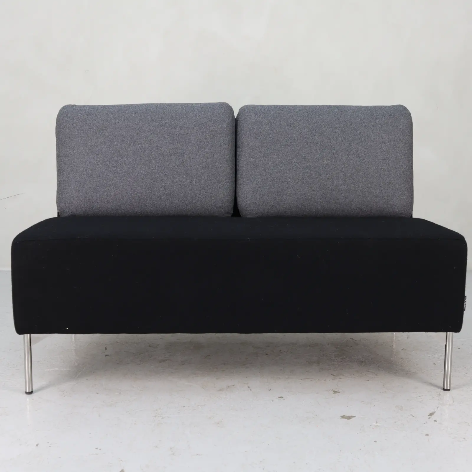 Soffa playback 2-sits Offecct Black, Gray