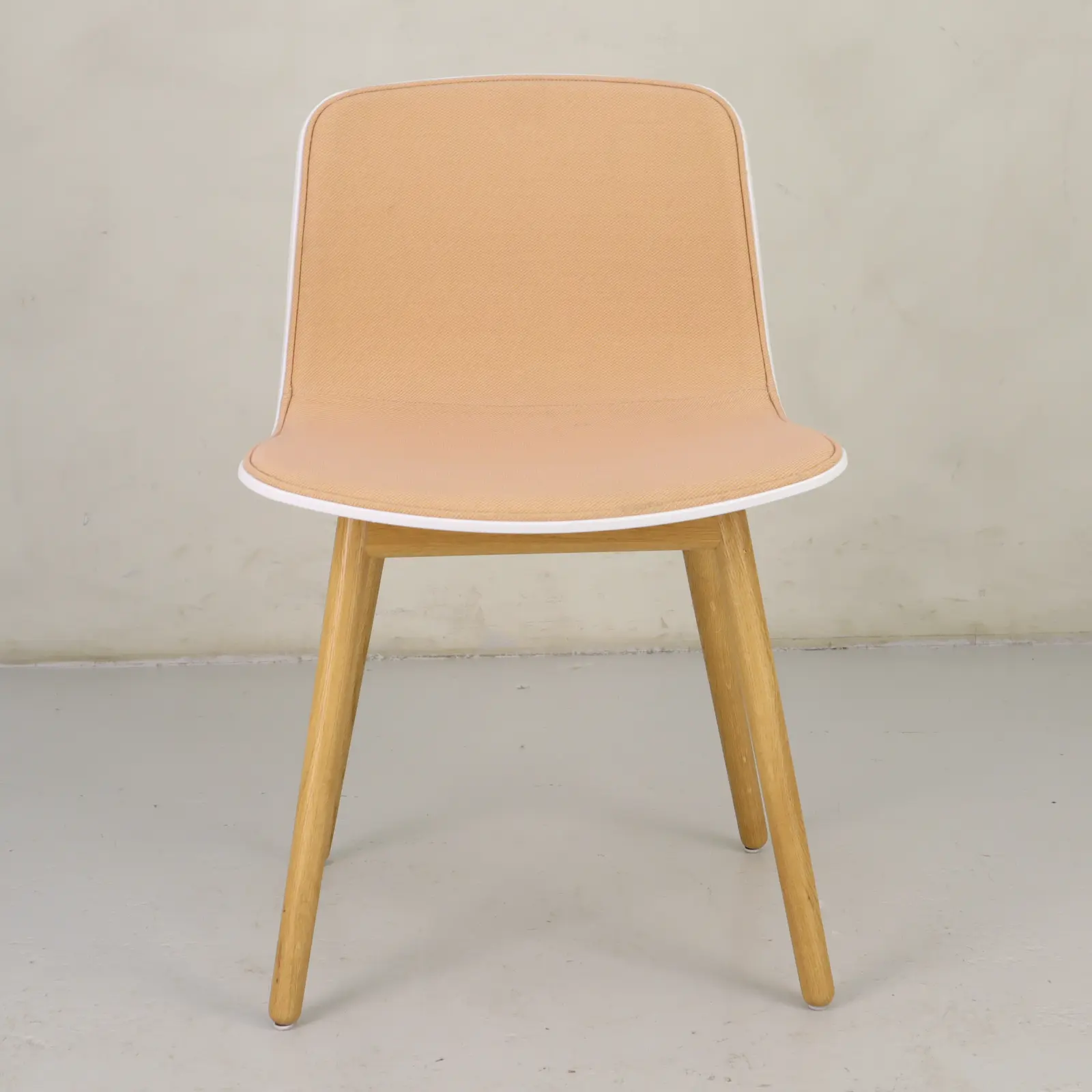 Konferensstol About a Chair AAC12 Hay Rosa, Vitt