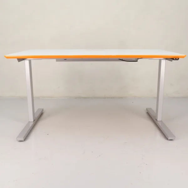 Höj- och sänkbart skrivbord, Hs bord