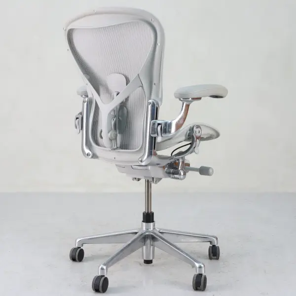 Kontorsstol Aeron Medium Herman Miller Grå