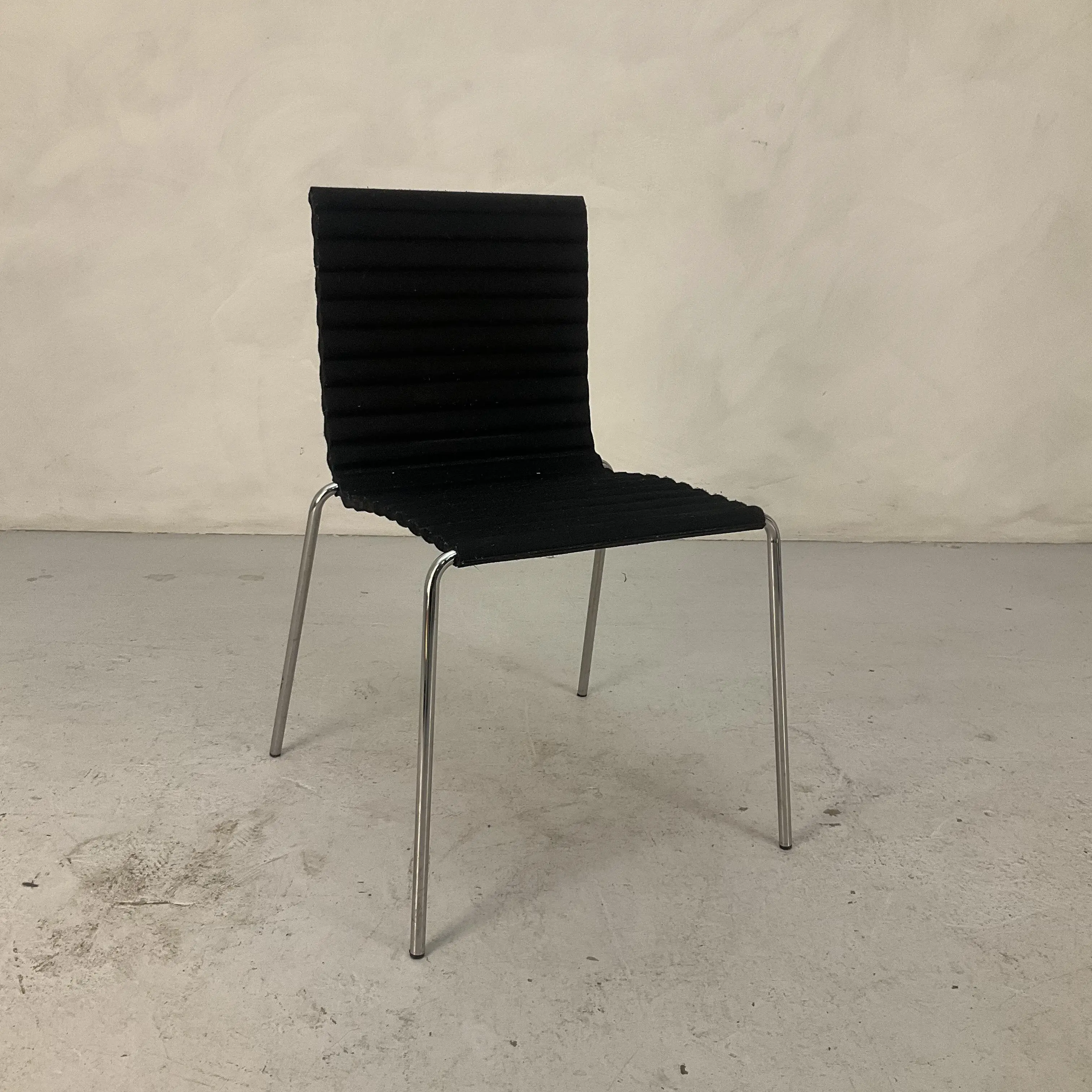 Konferensstol Rib  Johanson Design Svart