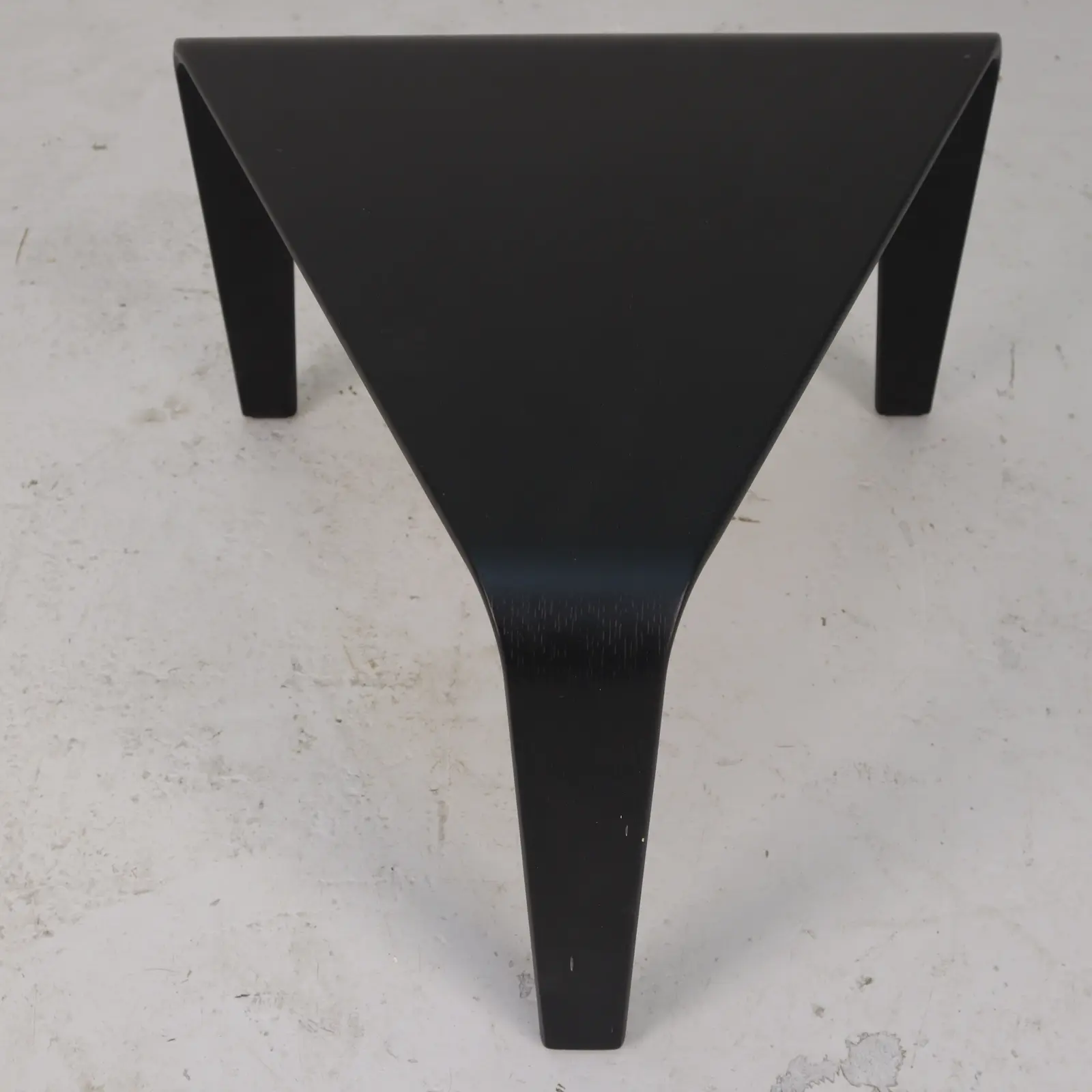 Soffbord Ply Table Arper Svart