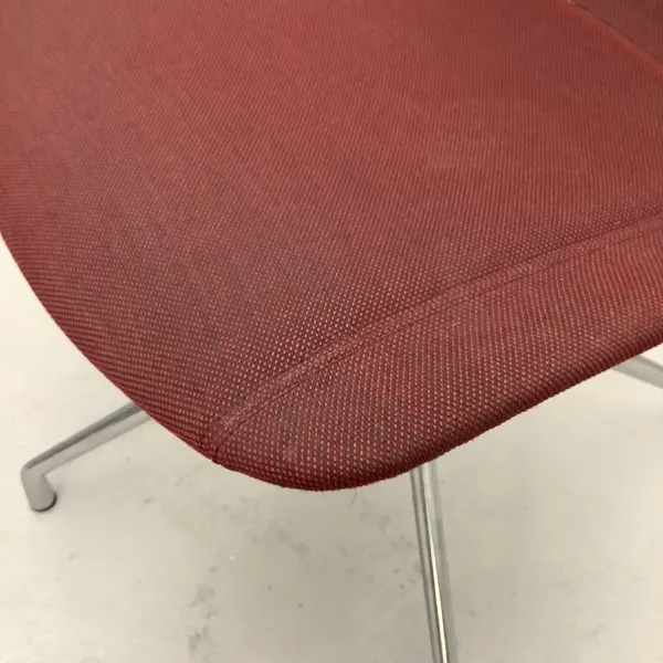 Konferensstol About a Chair Hay Red