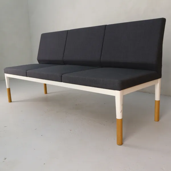 Soffa Reform låg rygg 3-sits  Johanson Design Grå