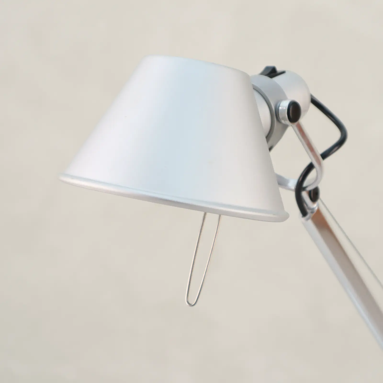 Skrivbordslampa Tolomeo Artemide 